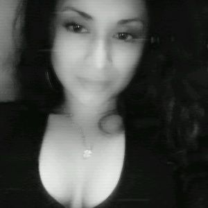 Meet your Posher, Elaina